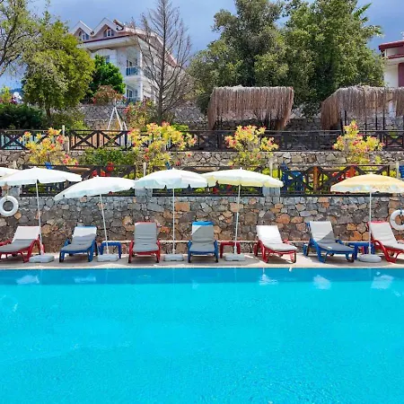 Konfor Hotel *